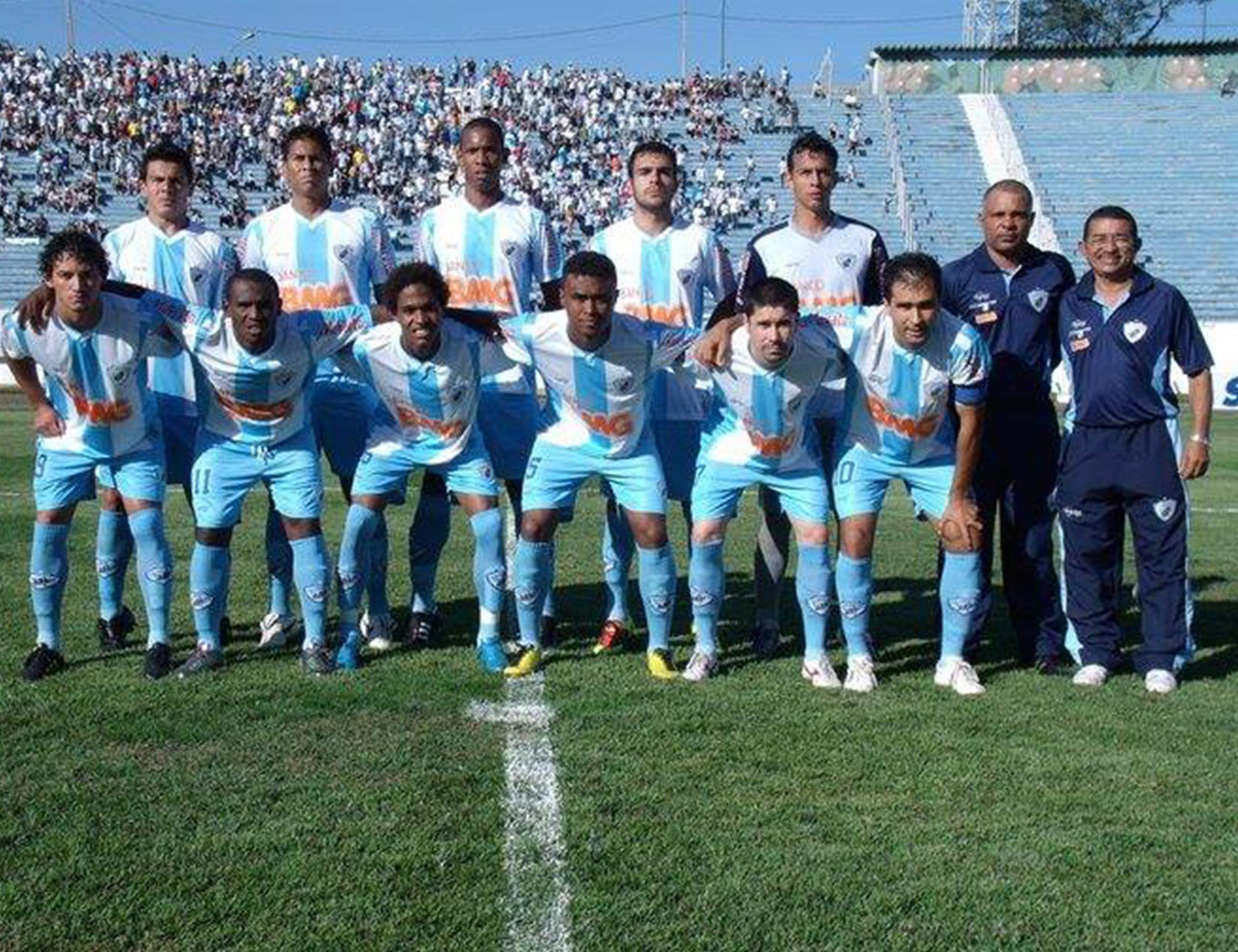 Em jogo agitado e com polêmicas, Vila Nova vence Botafogo-SP e ainda sonha  com acesso - Esporte Goiano